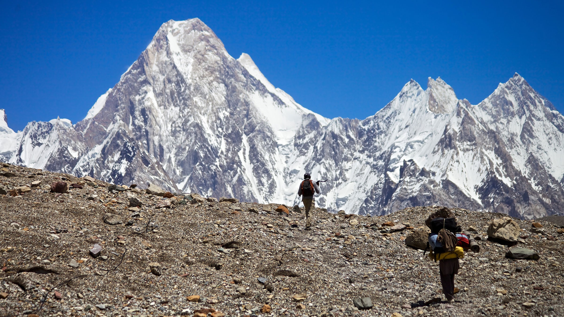 K2 ve Görünmez Uşaklar