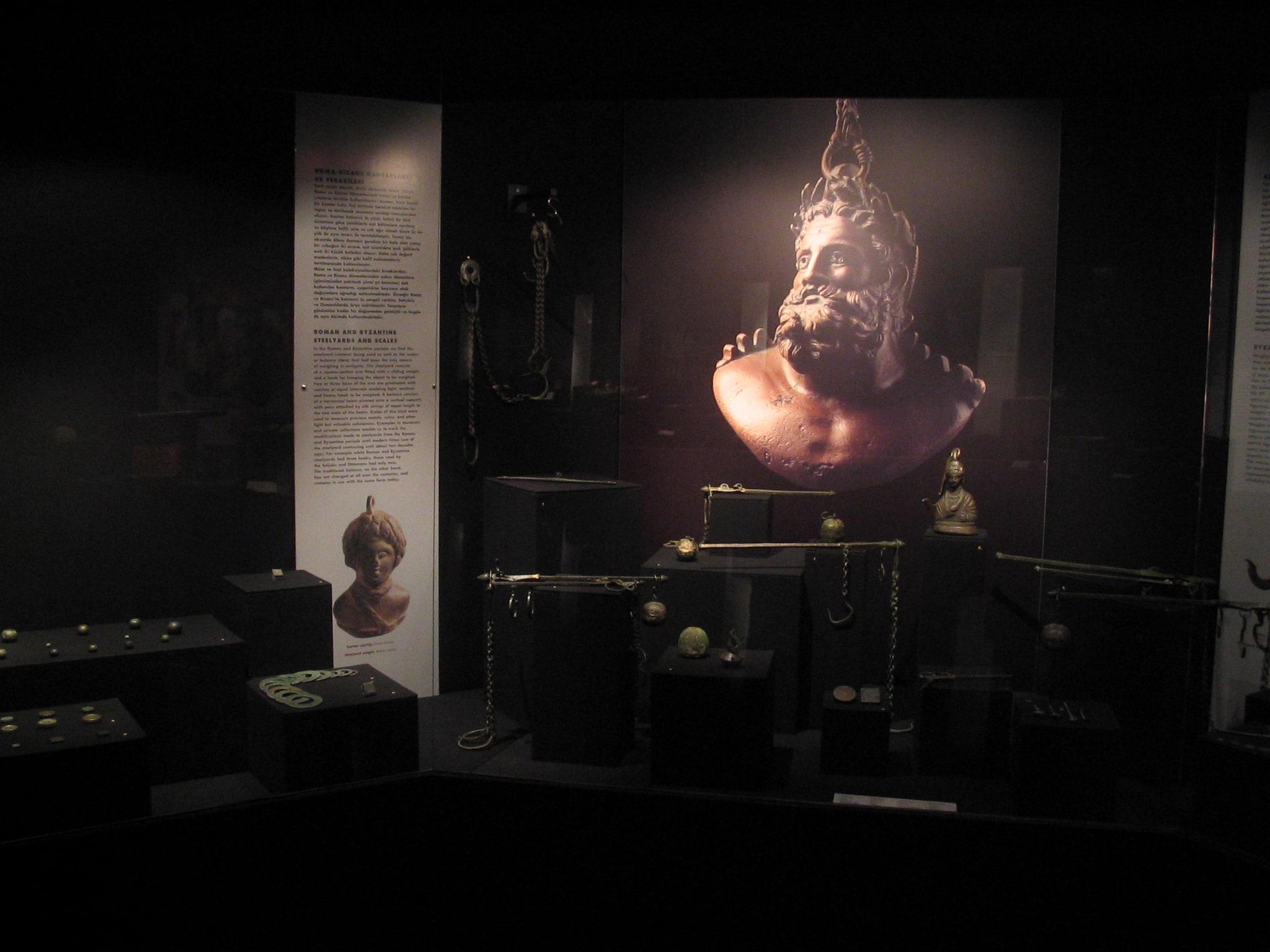 Suna ve İnan Kıraç Vakfı Anadolu Ağırlık ve Ölçüleri Koleksiyonu galeri 1